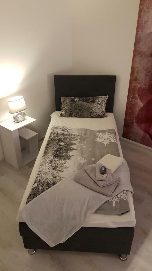 Minsion 38 Hotel Altdorf  Kültér fotó